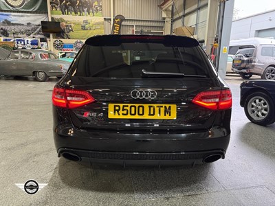 Lot 527 - 2014 AUDI RS4 FSI QUATTRO AUTO