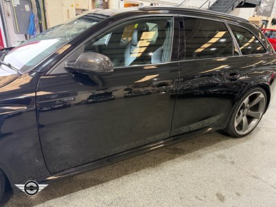 Lot 527 - 2014 AUDI RS4 FSI QUATTRO AUTO