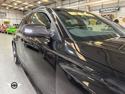 Lot 527 - 2014 AUDI RS4 FSI QUATTRO AUTO