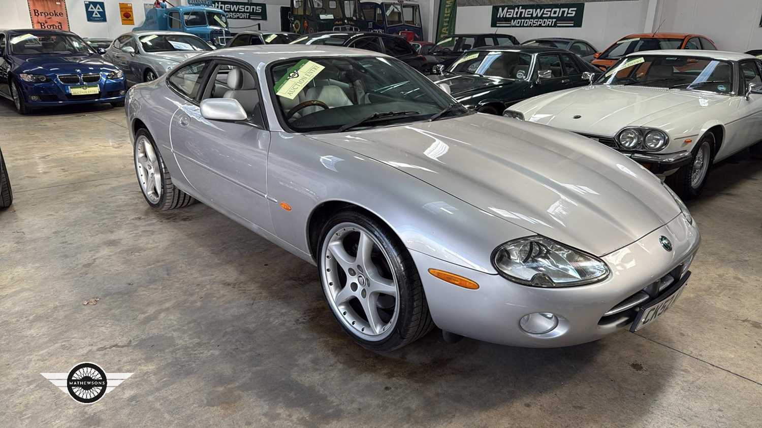 Lot 668 - 2002 JAGUAR XK8 COUPE AUTO