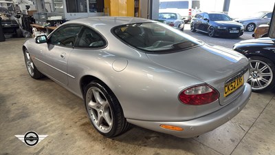 Lot 668 - 2002 JAGUAR XK8 COUPE AUTO