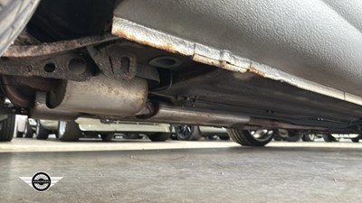 Lot 668 - 2002 JAGUAR XK8 COUPE AUTO