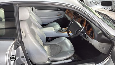 Lot 668 - 2002 JAGUAR XK8 COUPE AUTO