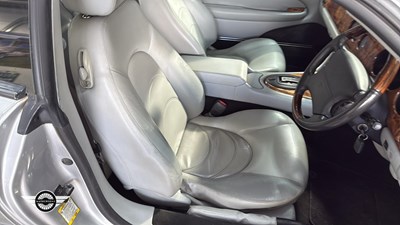 Lot 668 - 2002 JAGUAR XK8 COUPE AUTO