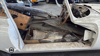 Lot 472 - 1968 JAGUAR