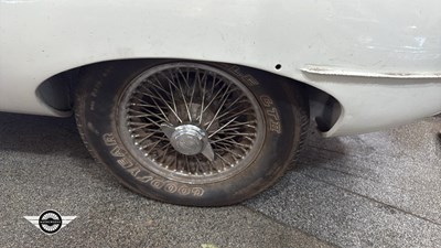 Lot 472 - 1968 JAGUAR