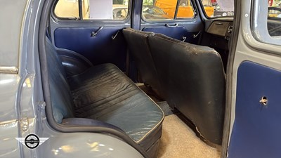 Lot 430 - 1954 AUSTIN A40