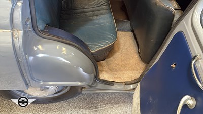 Lot 430 - 1954 AUSTIN A40