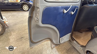 Lot 430 - 1954 AUSTIN A40