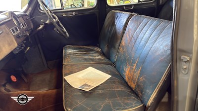 Lot 430 - 1954 AUSTIN A40