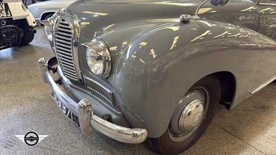 Lot 430 - 1954 AUSTIN A40