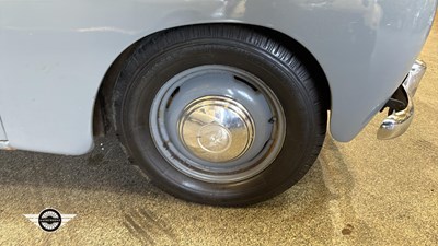 Lot 430 - 1954 AUSTIN A40