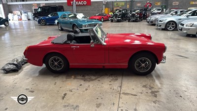 Lot 182 - 1973 MG MIDGET