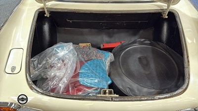 Lot 339 - 1965 VOLVO 1800 S