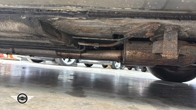 Lot 888 - 1991 DAIMLER DOUBLE SIX AUTO