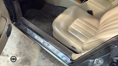 Lot 888 - 1991 DAIMLER DOUBLE SIX AUTO