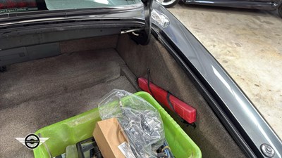 Lot 888 - 1991 DAIMLER DOUBLE SIX AUTO