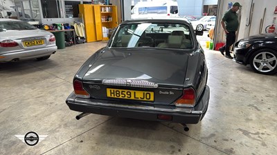 Lot 888 - 1991 DAIMLER DOUBLE SIX AUTO