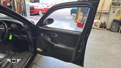 Lot 12 - 2003 MG ZT 260 V8