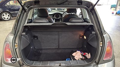 Lot 22 - 2003 MINI COOPER S