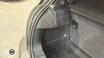 Lot 22 - 2003 MINI COOPER S