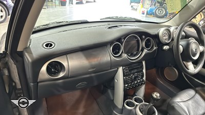 Lot 22 - 2003 MINI COOPER S