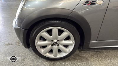 Lot 22 - 2003 MINI COOPER S