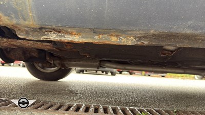 Lot 24 - 1987 FORD CAPRI LASER