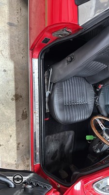 Lot 28 - 1974 TRIUMPH STAG AUTO