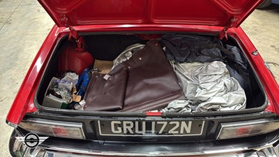Lot 28 - 1974 TRIUMPH STAG AUTO