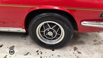 Lot 28 - 1974 TRIUMPH STAG AUTO