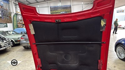 Lot 28 - 1974 TRIUMPH STAG AUTO