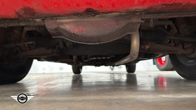 Lot 28 - 1974 TRIUMPH STAG AUTO