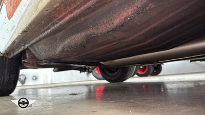 Lot 28 - 1974 TRIUMPH STAG AUTO