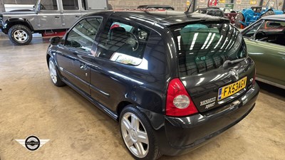 Lot 30 - 2003 RENAULT CLIO 172