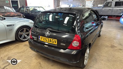 Lot 30 - 2003 RENAULT CLIO 172