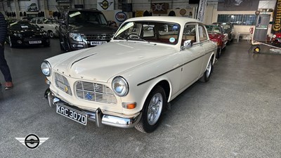 Lot 829 - 1966 VOLVO 132