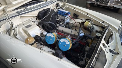 Lot 829 - 1966 VOLVO 132