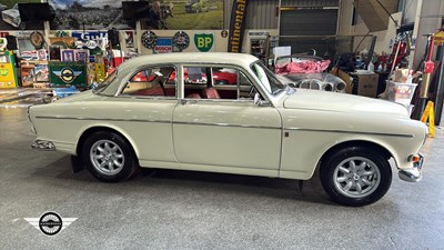 Lot 829 - 1966 VOLVO 132