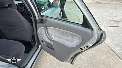 Lot 180 - 2000 SAAB 9-3 SE TURBO