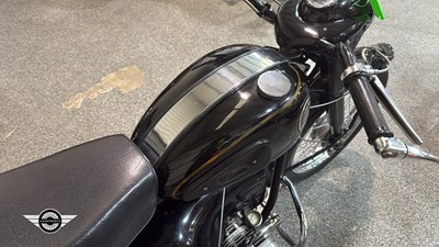 Lot 32 - 1958 VELOCETTE