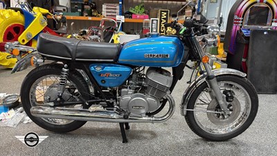 Lot 32 - 1976 SUZUKI GT500