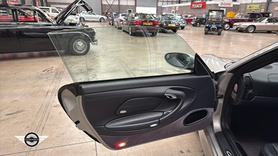 Lot 38 - 2001 PORSCHE 911 CARRERA 4 TIPTRONIC S