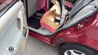 Lot 40 - 1996 VOLKSWAGEN GOLF DIESEL