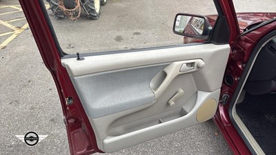 Lot 40 - 1996 VOLKSWAGEN GOLF DIESEL