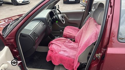 Lot 40 - 1996 VOLKSWAGEN GOLF DIESEL