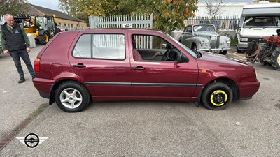 Lot 40 - 1996 VOLKSWAGEN GOLF DIESEL