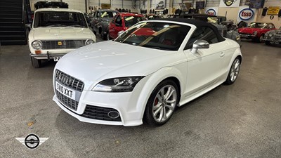 Lot 138 - 2010 AUDI TT S QUATTRO