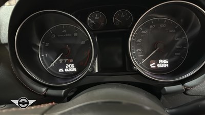 Lot 138 - 2010 AUDI TT S QUATTRO