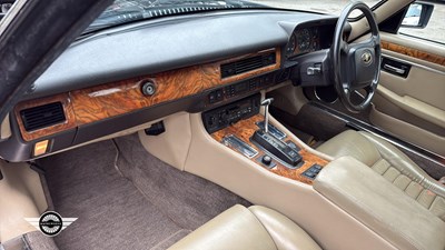 Lot 174 - 1992 JAGUAR XJ-S CONVERTIBLE AUTO